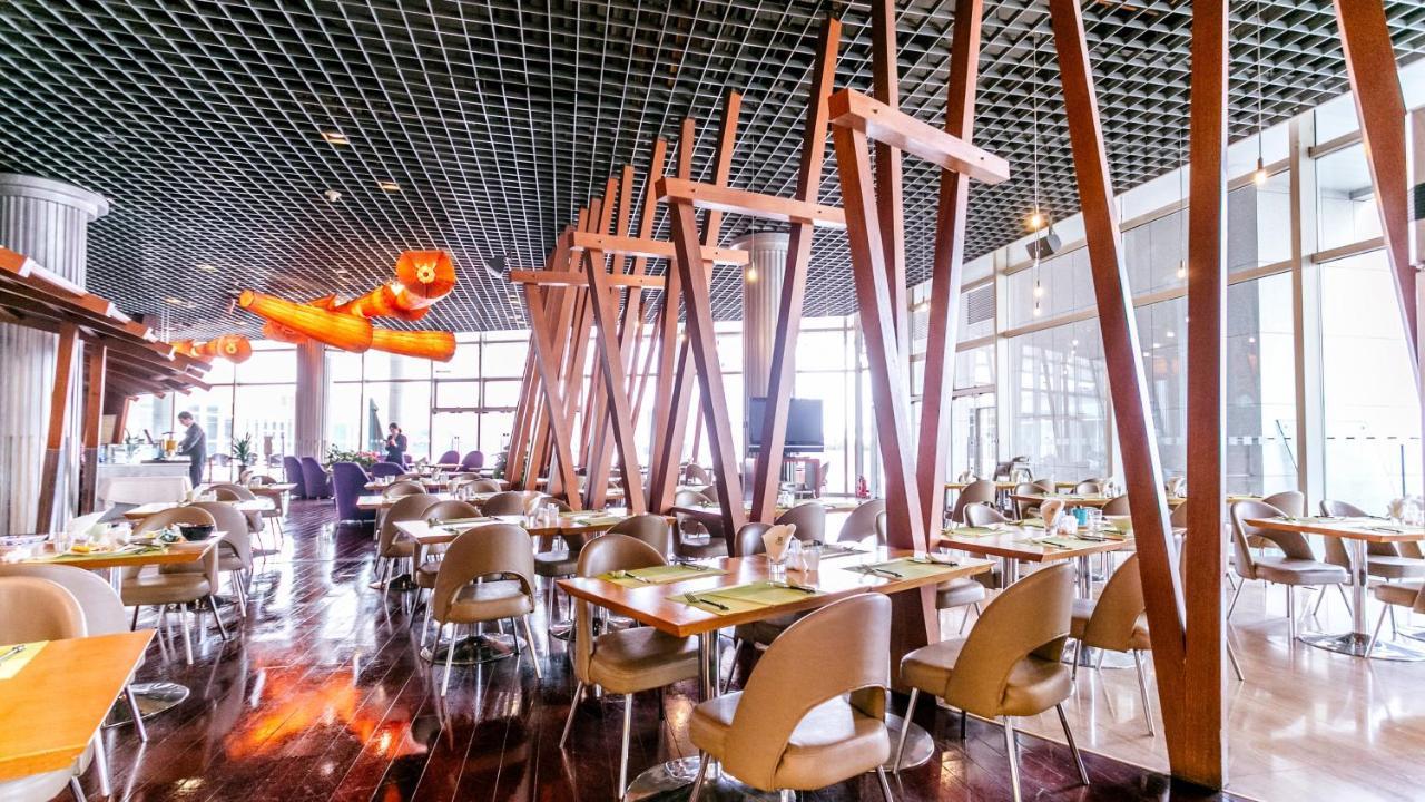 Holiday Inn Binhai Tianjin Buitenkant foto