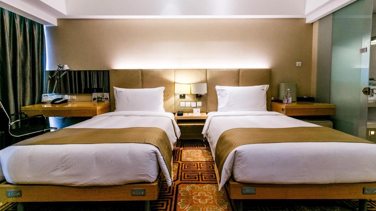 Holiday Inn Binhai Tianjin Buitenkant foto