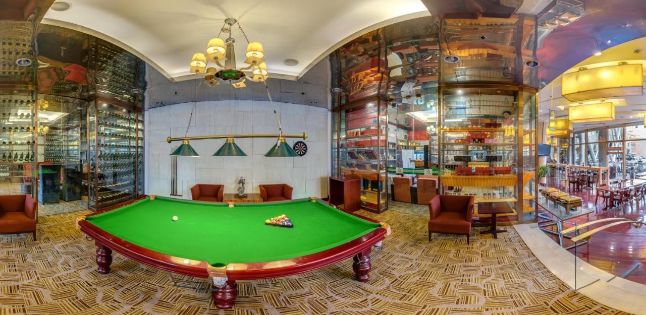 Holiday Inn Binhai Tianjin Buitenkant foto
