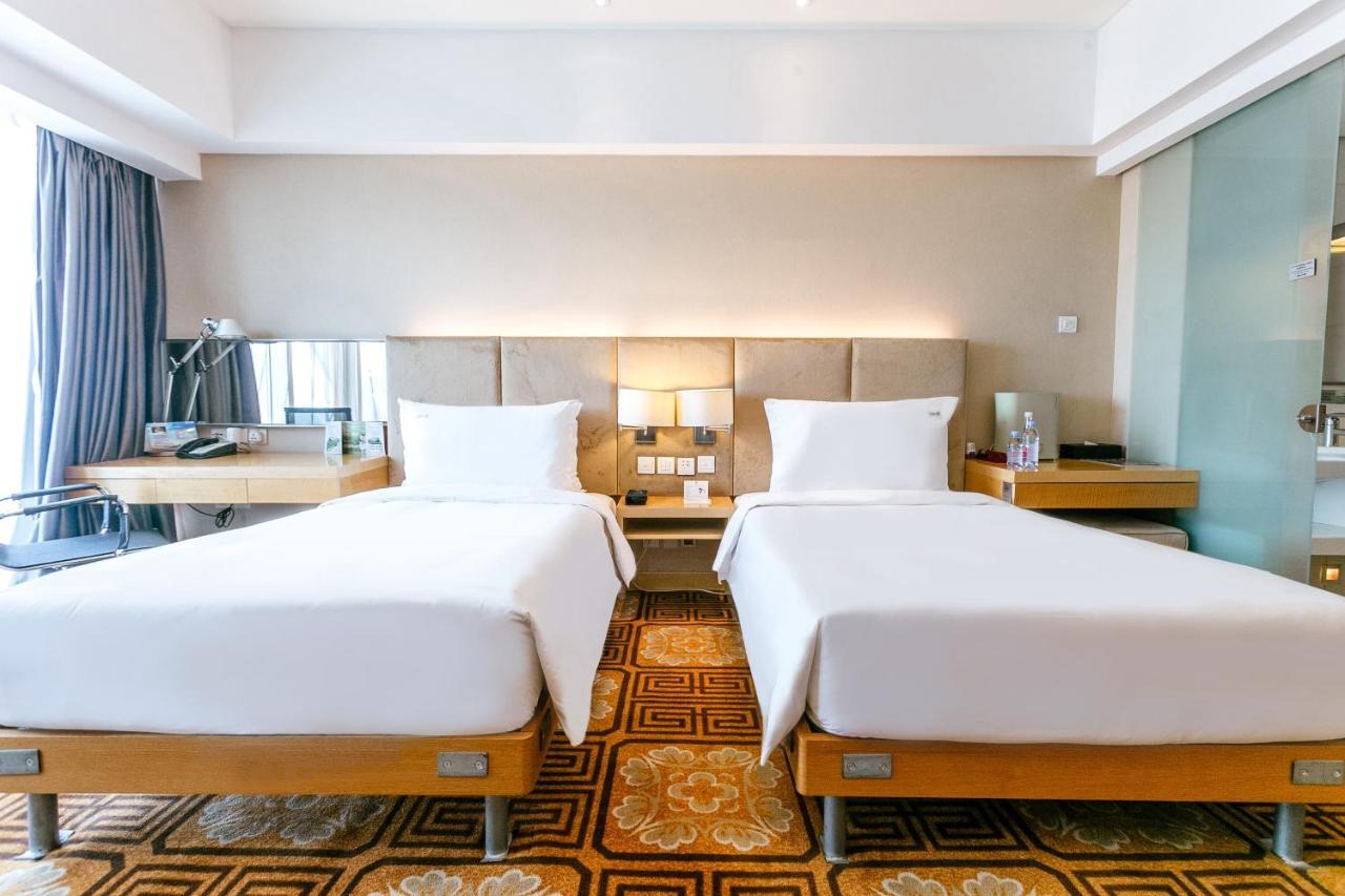Holiday Inn Binhai Tianjin Buitenkant foto